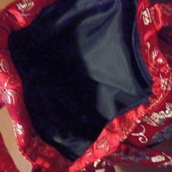 💙🏍Elegant Red Brocade Handbag - Picture 4 of 7